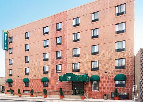 Quality Inn Jamaica Airtrain New York Exterior photo